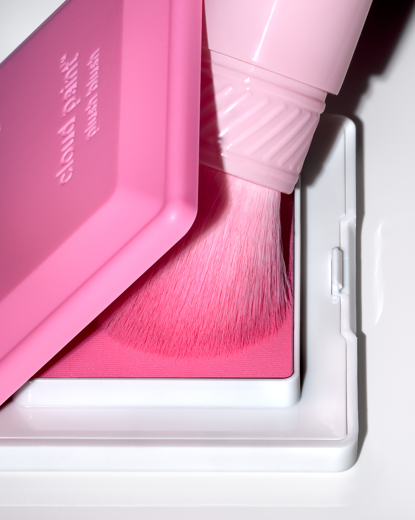 Cloud Paint Cheek Brush